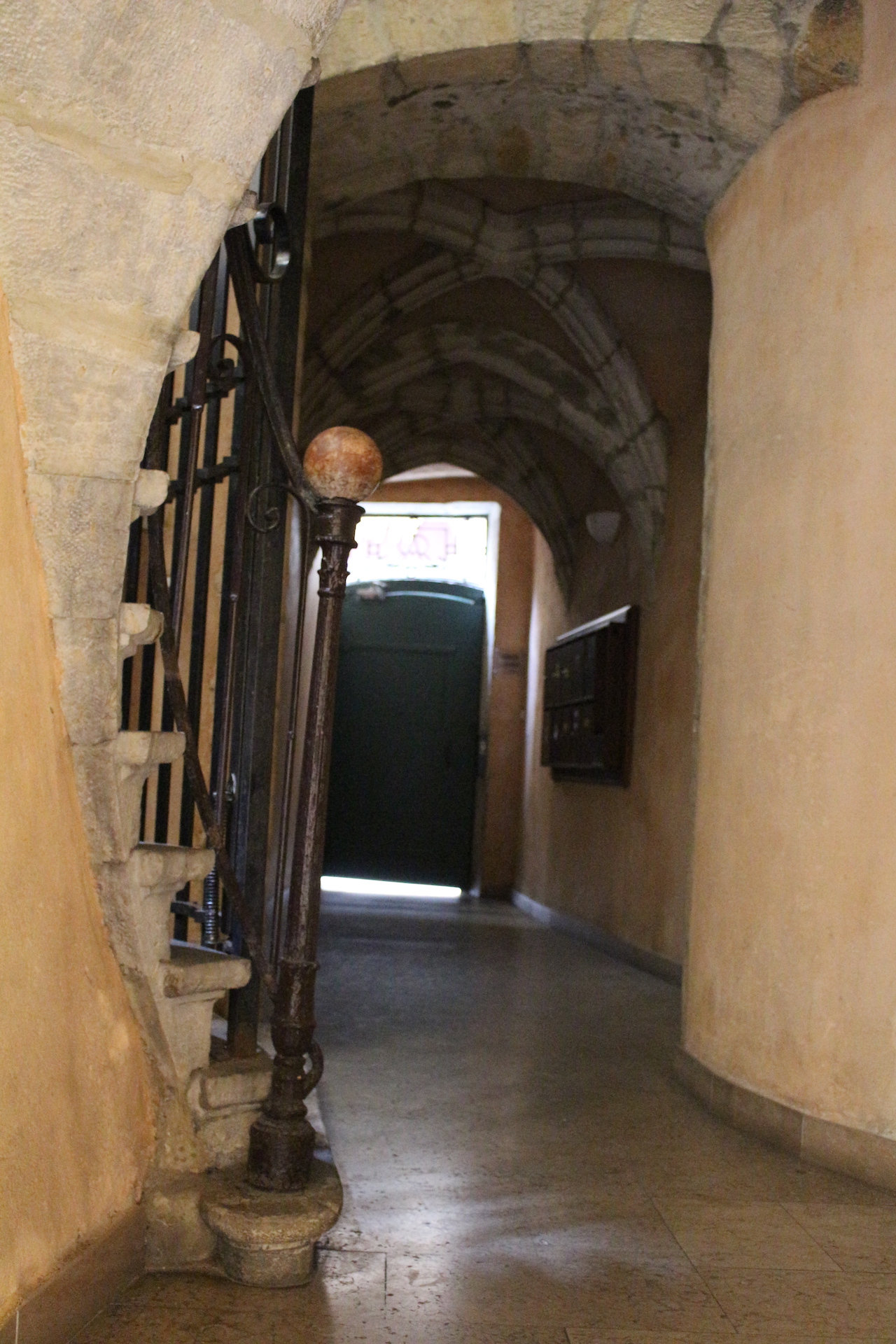 entrée intérieur traboule Lyon